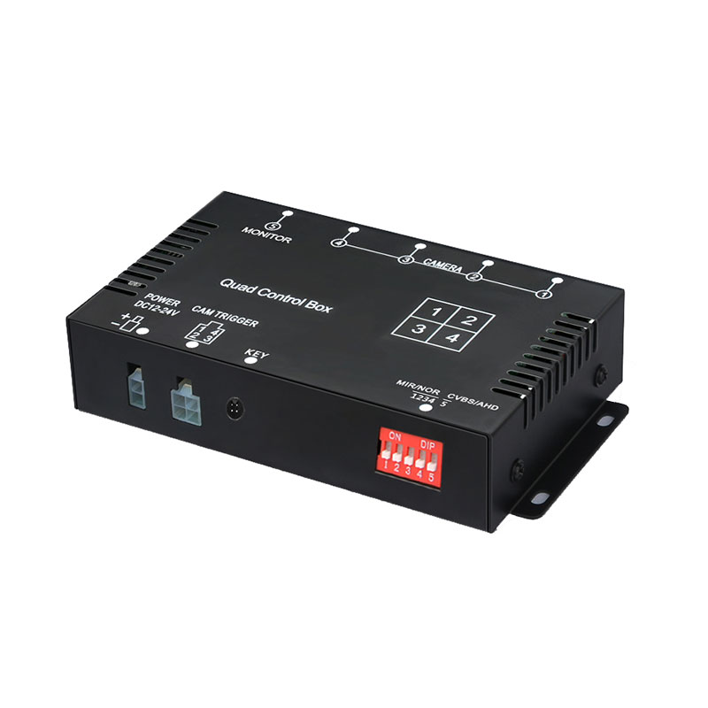 Kamyon Kamera Sistemleri için 4CH AHD 720P/CVBS Araç Video Ayırıcı